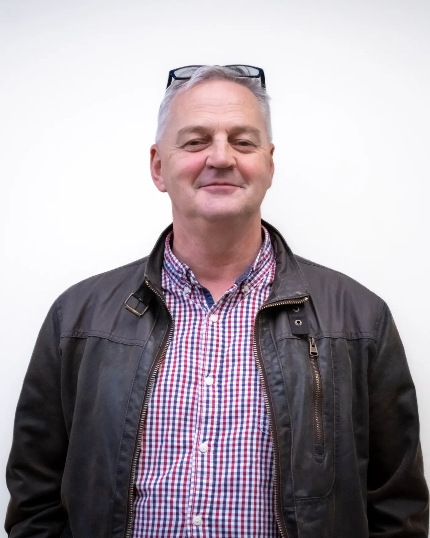 Simon Pearce